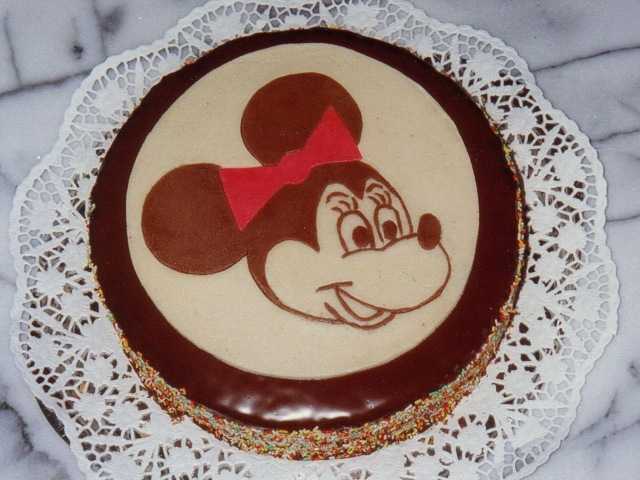 a_minnie.jpg (32436 Byte)