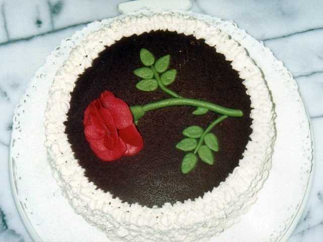 a_rose.jpg (23232 Byte)