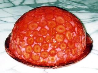 Erdbeerbombe
